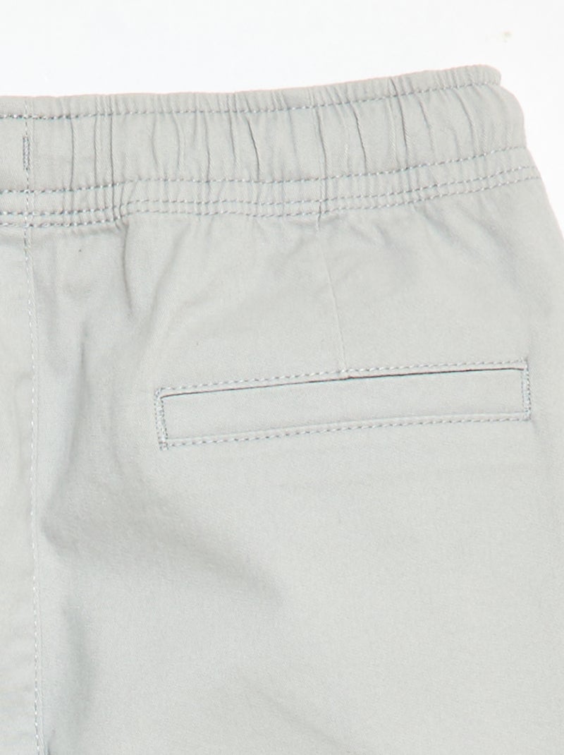 Pantaloni stretch multitasche Grigio - Kiabi