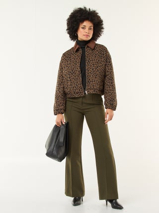 Pantaloni svasati tinta unita