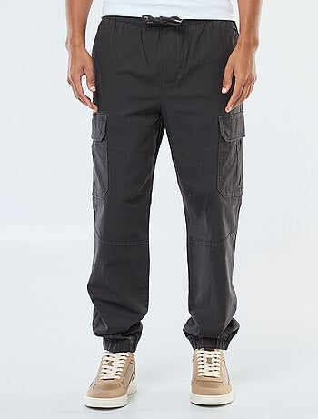Pantaloni tinta unita multitasche con vita elasticizzata
