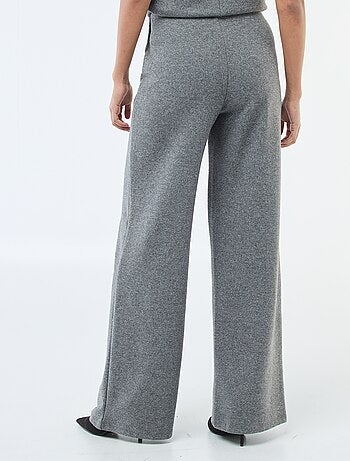 Pantaloni wide leg in maglia morbida