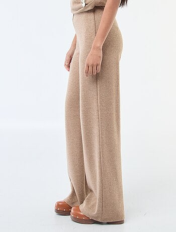 Pantaloni wide leg in maglia effetto peluche