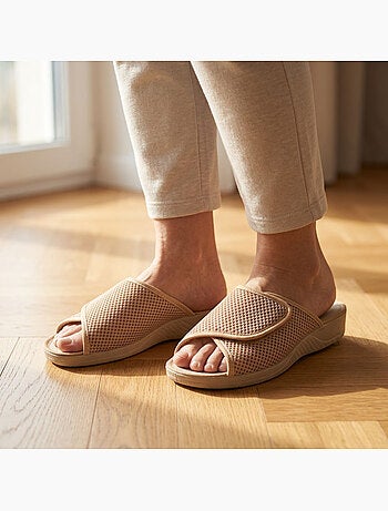 Pantofola Mule Donna Mesh Microforata Strappo Regolabile Fabbricata in Spagna
