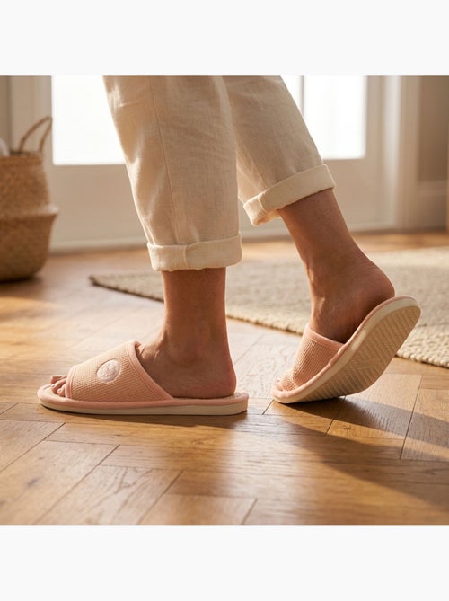 Pantofola Mule Donna OZABI Confezione 2 Paia Tessuto Gaufre Punta Aperta - Kiabi Pantofola Mule Donna OZABI Confezione 2 Paia Tessuto Gaufre Punta Aperta - Kiabi