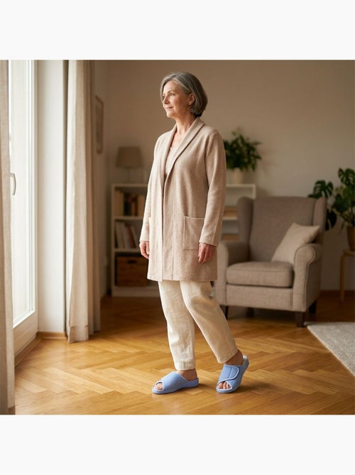 Pantofola Mule Donna Spugna Strappo Regolabile Fabbricata in Spagna OZABI - Kiabi Pantofola Mule Donna Spugna Strappo Regolabile Fabbricata in Spagna OZABI - Kiabi