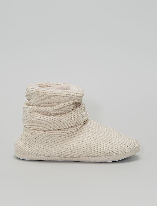 Pantofole a stivaletto - BEIGE - Kiabi - 12.00€