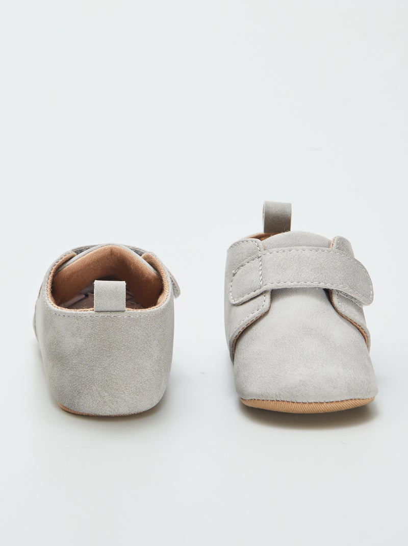 Pantofole a stivaletto con strappi GRIGIO - Kiabi