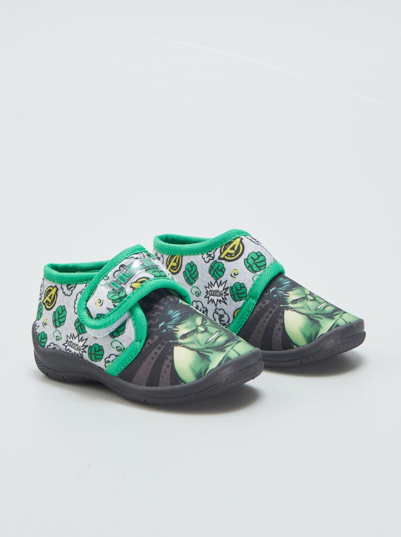 Pantofole alte con chiusura a strappo 'Hulk' nero - Kiabi