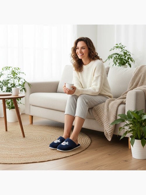 Pantofole aperte donna ozabi, pelliccia sintetica, renna ricamata - Kiabi Pantofole aperte donna ozabi, pelliccia sintetica, renna ricamata - Kiabi