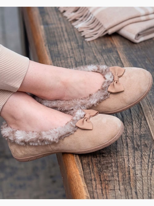 Pantofole ballerine soletta in velluto, ultra confortevole, donna - Kiabi Pantofole ballerine soletta in velluto, ultra confortevole, donna - Kiabi