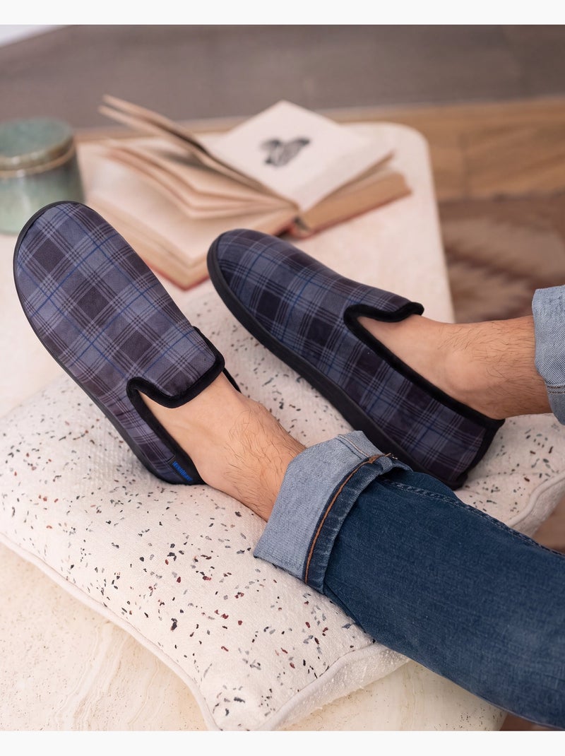 Pantofole chiuse microvelluto, suola ergonomica, schiuma uomo Grigio - Kiabi