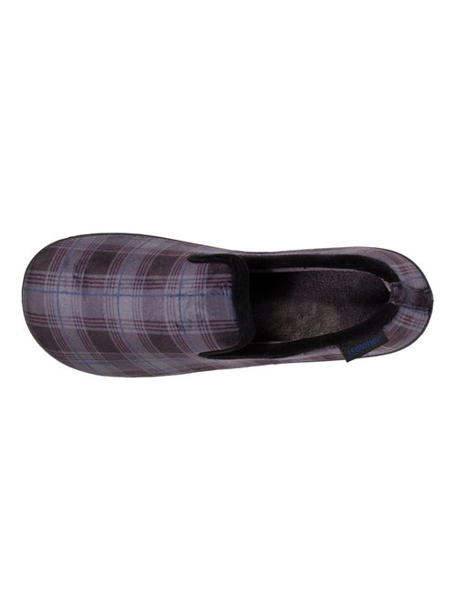 Pantofole chiuse microvelluto, suola ergonomica, schiuma uomo Isotoner - Kiabi Pantofole chiuse microvelluto, suola ergonomica, schiuma uomo Isotoner - Kiabi