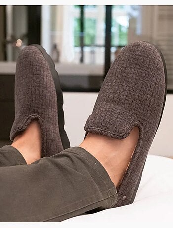 Pantofole chiuse ultraconfortevole e caldo, tecnologia uomo isotoner