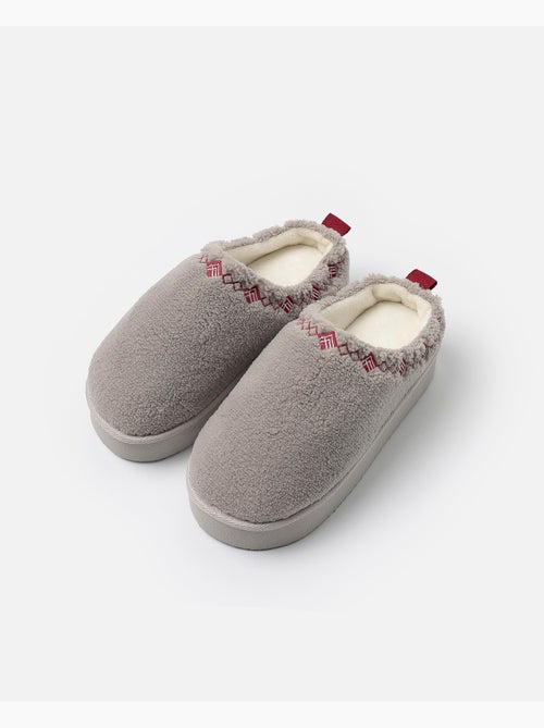 Pantofole con plateau in sherpa da donna ADMAS - Kiabi Pantofole con plateau in sherpa da donna ADMAS - Kiabi