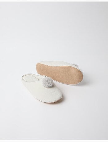 Pantofole con pompon, mo fashion