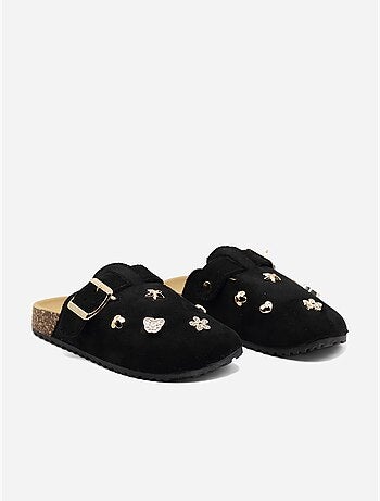 Pantofole con spille