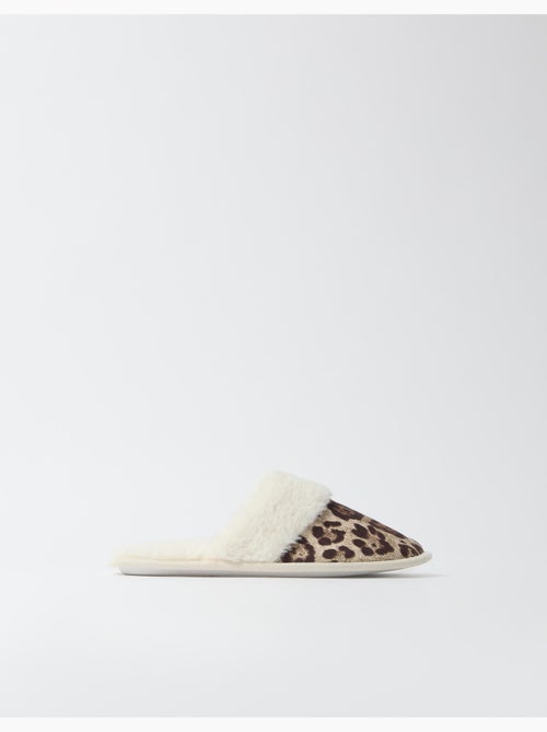 Pantofole da camera da letto con stampa animale, mo fashion - Kiabi Pantofole da camera da letto con stampa animale, mo fashion - Kiabi