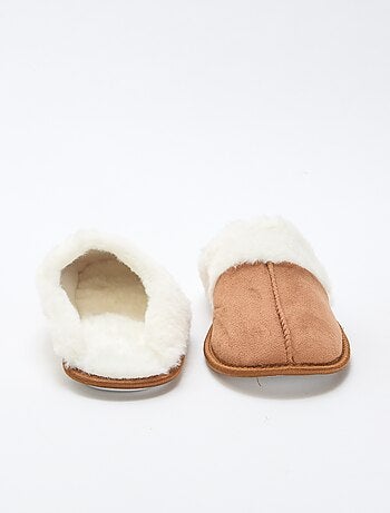 Pantofole in ecopelle scamosciata con pelliccia sintetica