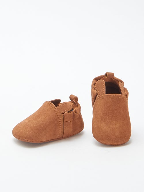 Pantofole in finto camoscio con 'orecchie' in rilievo - - Kiabi