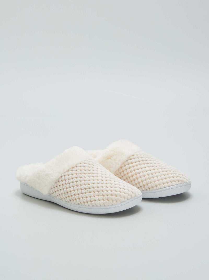 Pantofole in maglia morbida BEIGE - Kiabi