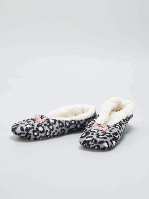 Pantofole in pile 'leopardo' - Kiabi