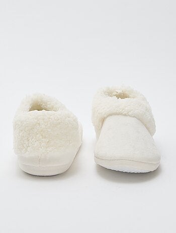 Pantofole in simil suede