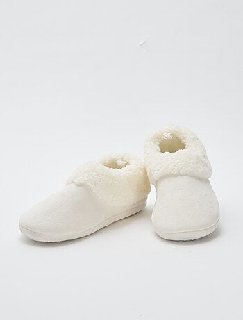Pantofole in simil suede