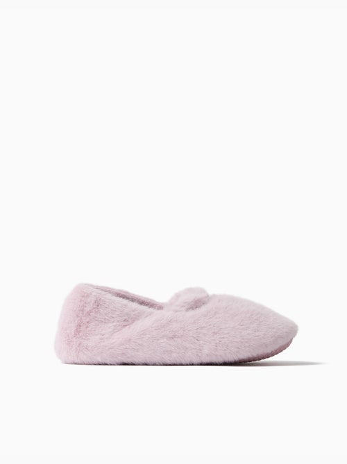 Pantofole in stile sabrina, mo fashion - Kiabi Pantofole in stile sabrina, mo fashion - Kiabi