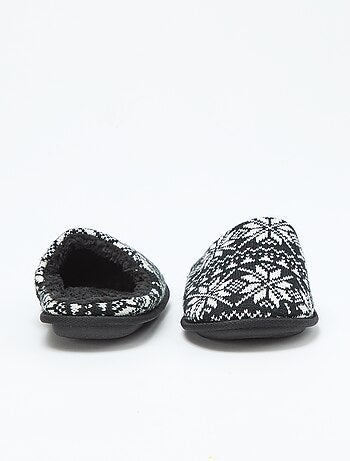 Pantofole jacquard in maglia natalizia