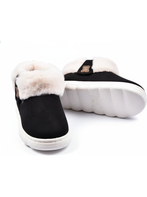 Pantofole Stivaletti Bambina Caldi e Leggeri MP9760 - Kiabi Pantofole Stivaletti Bambina Caldi e Leggeri MP9760 - Kiabi