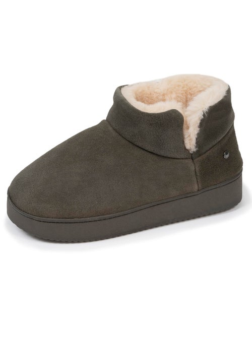 Pantofole stivaletti tomaia in pelle, suola con plateau donna isotoner - Kiabi Pantofole stivaletti tomaia in pelle, suola con plateau donna isotoner - Kiabi
