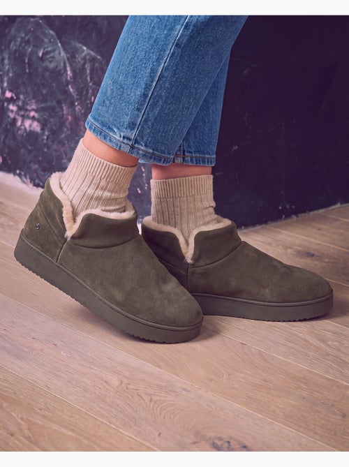 Pantofole stivaletti tomaia in pelle, suola con plateau donna isotoner - Kiabi Pantofole stivaletti tomaia in pelle, suola con plateau donna isotoner - Kiabi