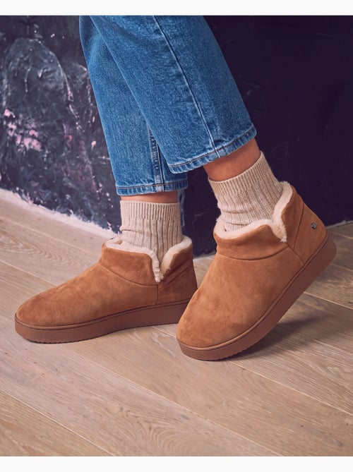 Pantofole stivaletti tomaia in pelle, suola con plateau donna isotoner - Kiabi Pantofole stivaletti tomaia in pelle, suola con plateau donna isotoner - Kiabi