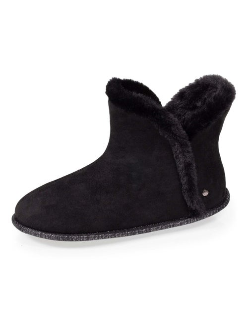 Pantofole stivaletti ultracomodo e caldo, con fodera e donna - Kiabi Pantofole stivaletti ultracomodo e caldo, con fodera e donna - Kiabi
