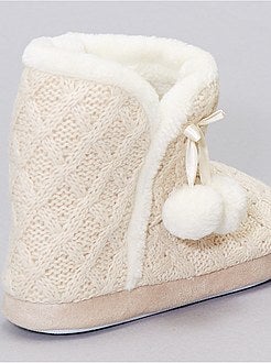 Pantofole stivaletto all'uncinetto imbottite - Kiabi