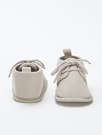 Pantofole stringate