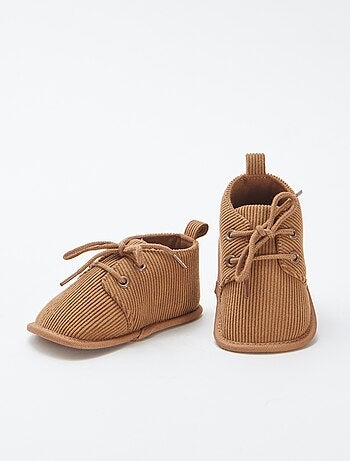 Pantofole stringate