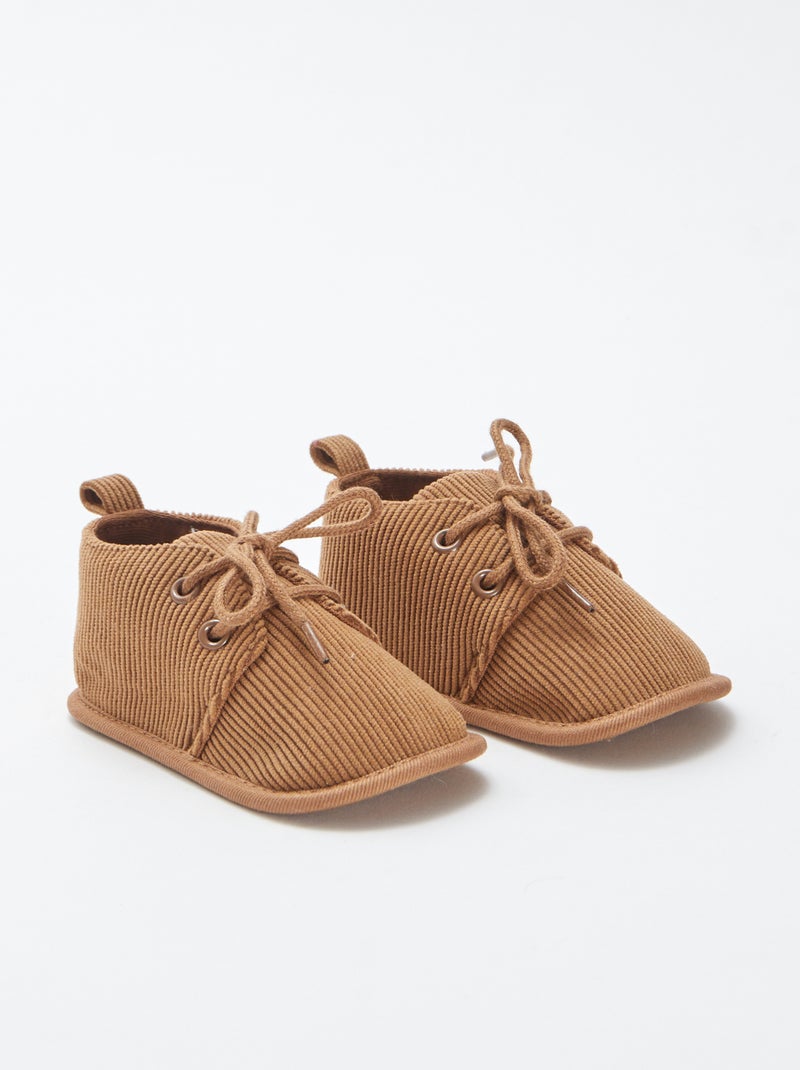 Pantofole stringate Marrone - Kiabi