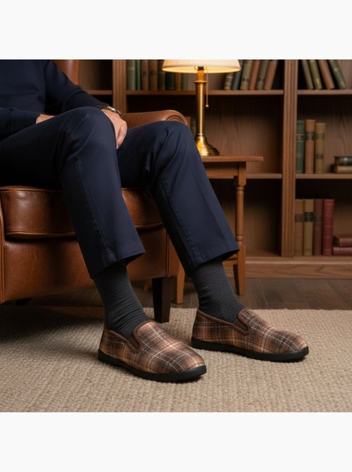 Pantofole uomo ozabi carreaux chevrons suola antidérapante - Kiabi Pantofole uomo ozabi carreaux chevrons suola antidérapante - Kiabi