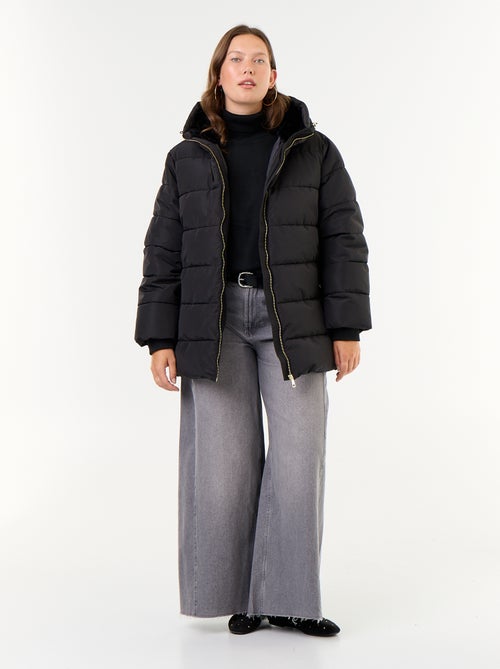 Parka con cappuccio foderato in pelliccia sintetica - Kiabi Parka con cappuccio foderato in pelliccia sintetica - Kiabi