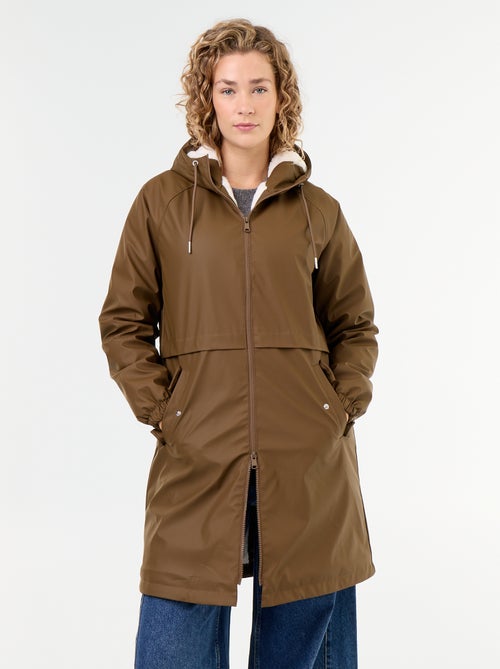 Parka dritto foderato in pelliccia sintetica - Kiabi Parka dritto foderato in pelliccia sintetica - Kiabi