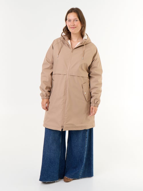 Parka gommato foderato con cappuccio - Kiabi Parka gommato foderato con cappuccio - Kiabi