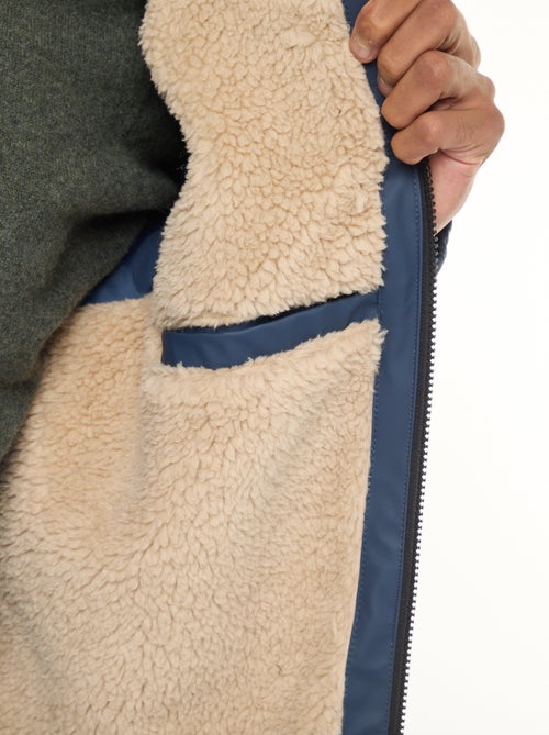 Parka lunga idrorepellente con cappuccio e fodera calda - Kiabi