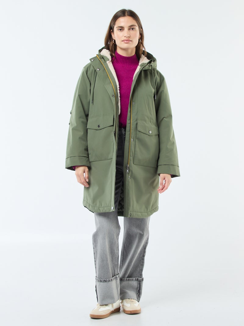 Parka lungo con cappuccio e fodera effetto montone Verde - Kiabi