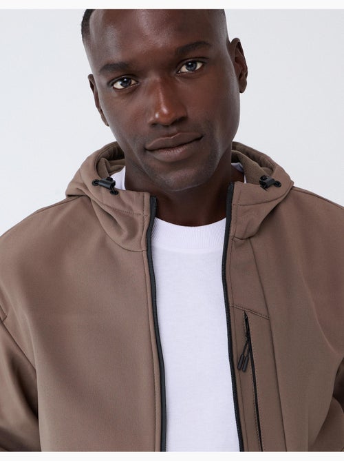 Parka tecnico con cappuccio, mo fashion - Kiabi Parka tecnico con cappuccio, mo fashion - Kiabi