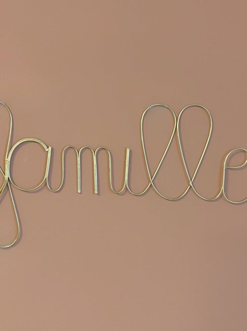 Parola in filo d'ottone dorato "FAMIGLIA - Kiabi