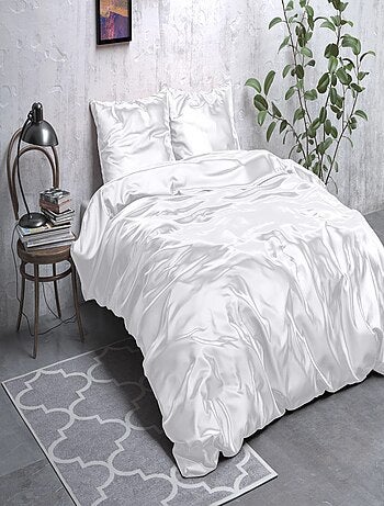 Parure da Letto in Raso Bianco