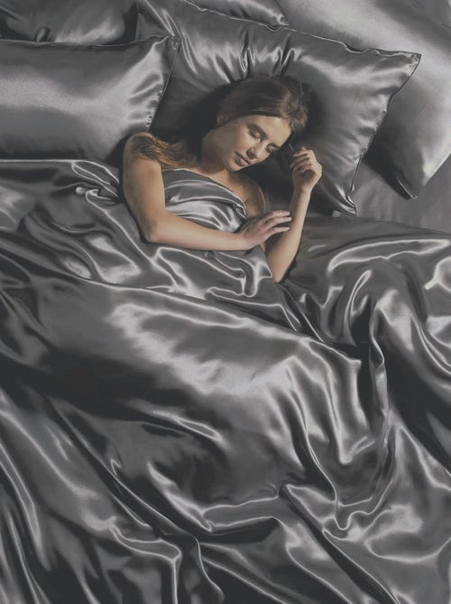 Parure da Letto Satin Grigio Antracite - Kiabi Parure da Letto Satin Grigio Antracite - Kiabi