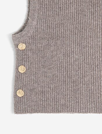 Passamontagna in maglia con bottoni dorati