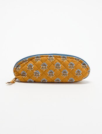 Piccola pochette in tessuto trapuntato
