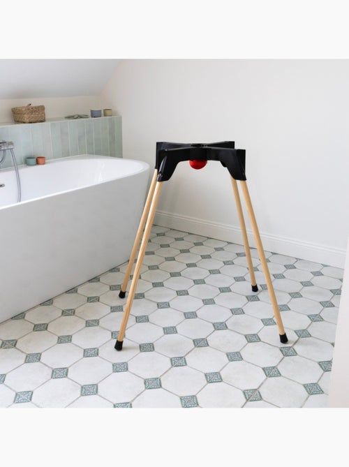 Piedi per vasca da bagno VASCO Thermobaby pieghevoli antiscivolo prodotti in Francia - Kiabi Piedi per vasca da bagno VASCO Thermobaby pieghevoli antiscivolo prodotti in Francia - Kiabi